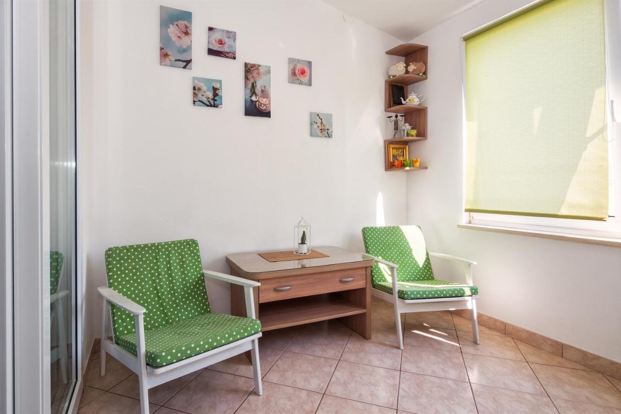 Sunny Apartments Stobrec Bagian luar foto